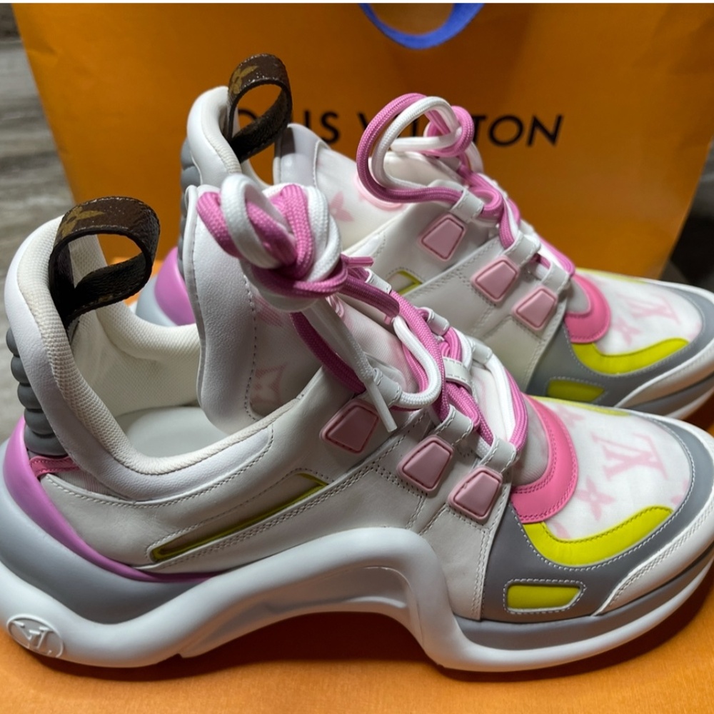 Authentic Louis Vuitton Trainers